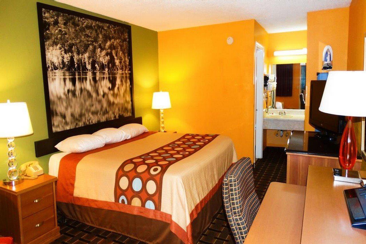 Motel Americas Value Darien