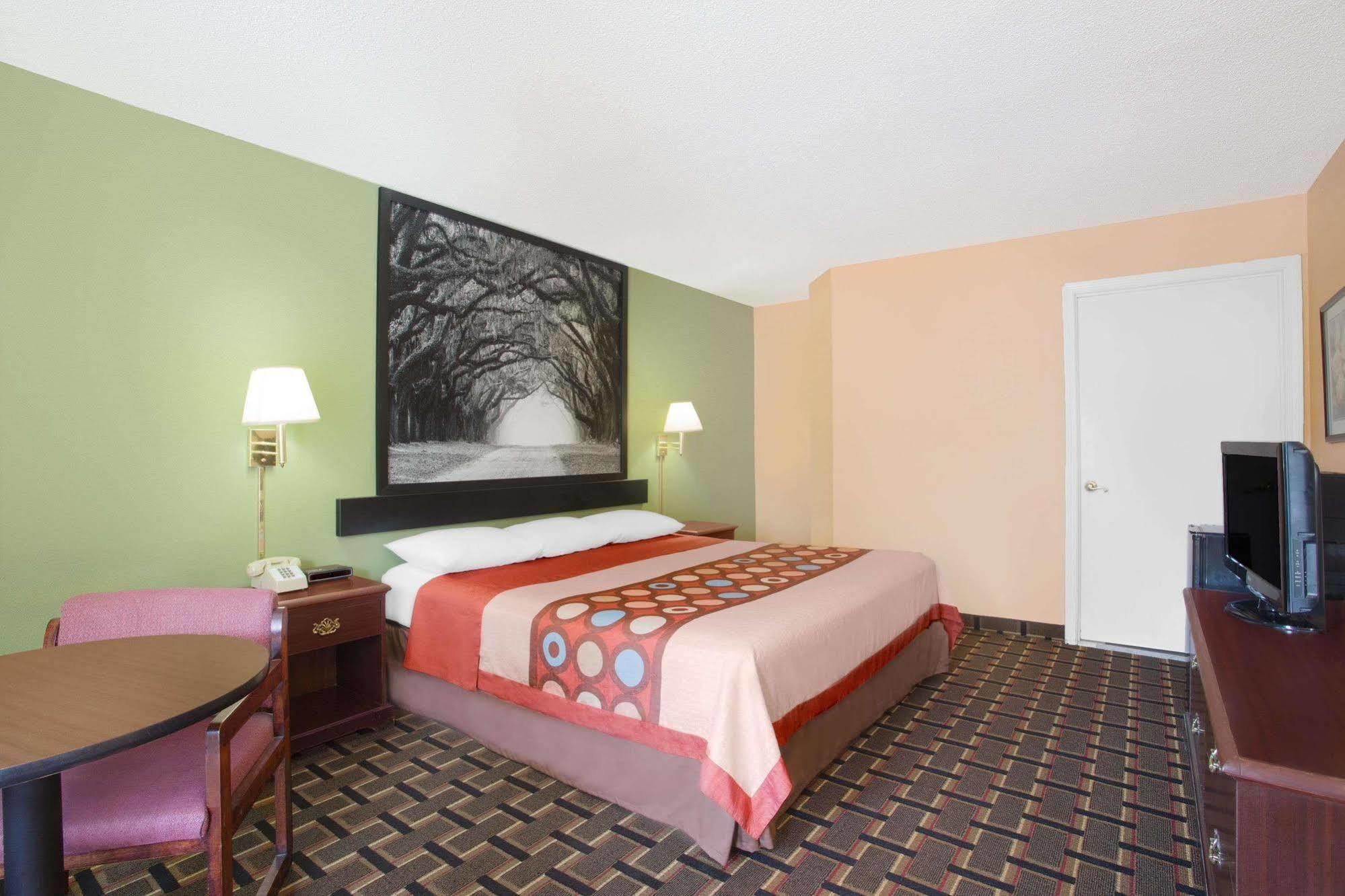 Americas Value Motel