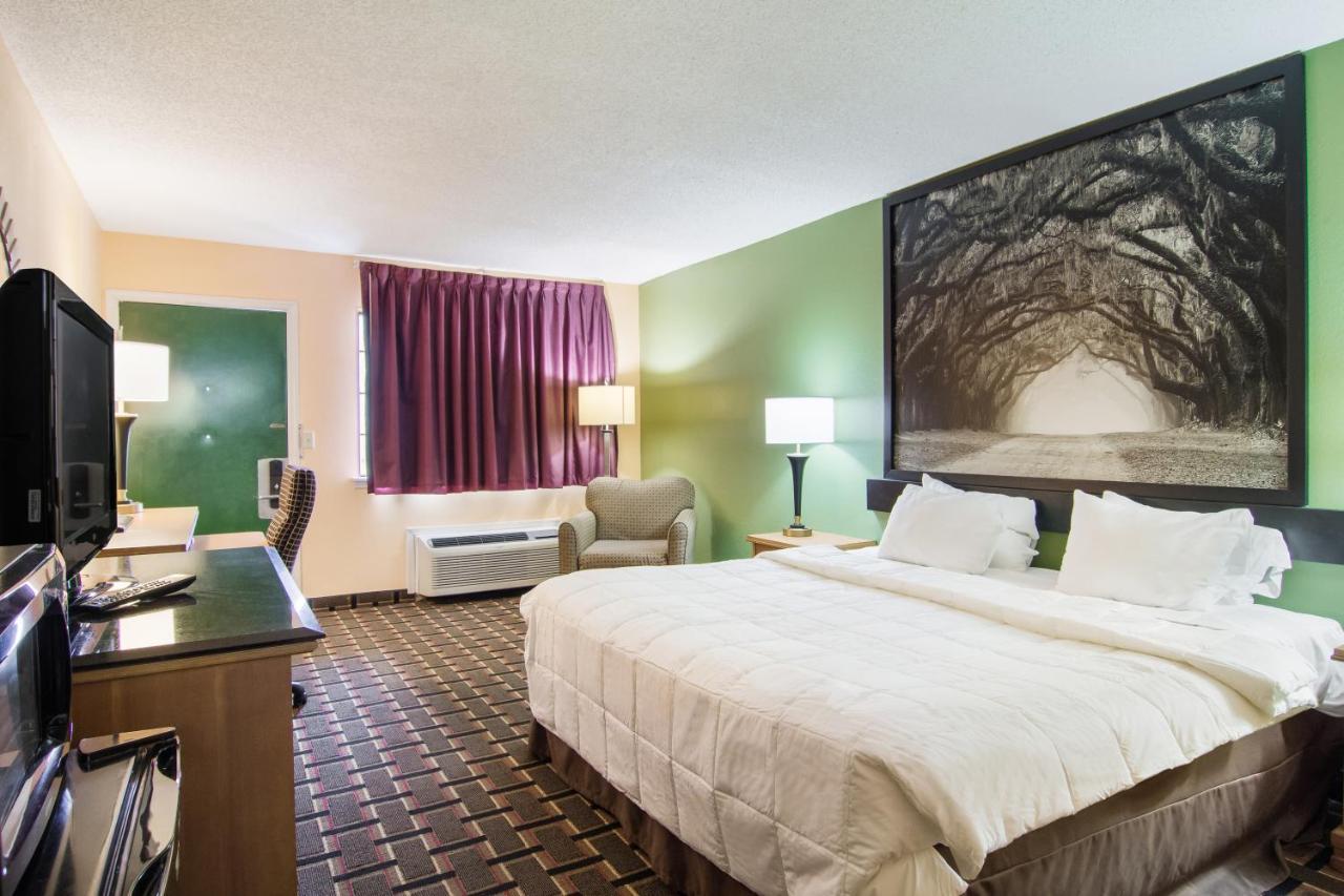Americas Value Motel 3*